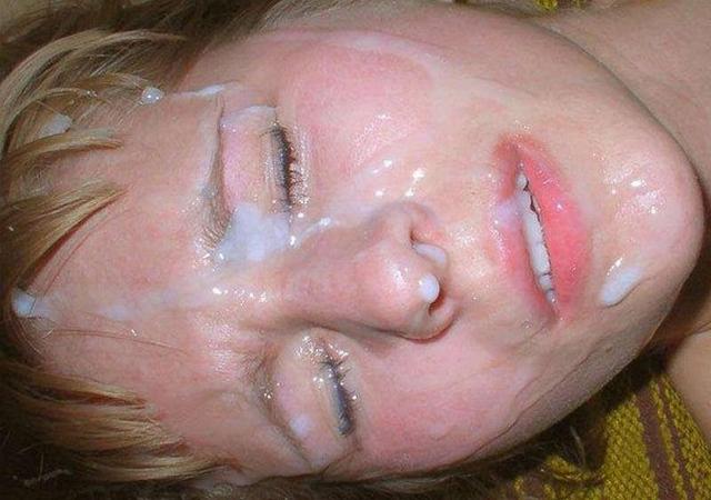 Девушки сосут члены и принимают сперму на лицо 12 фото